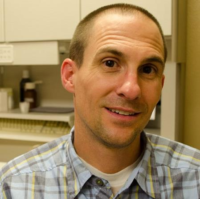 Dr. Justin  Liddle
