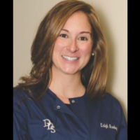 Dr. Lieschen Day Auchey