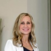 Dr. Jennifer Lynn McCoy
