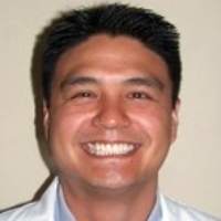 Dr. Steven  Vongluekiat