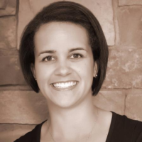 Dr. Rachel M Reis