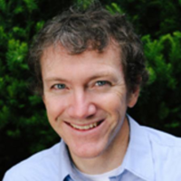 Dr. Daniel  Peck