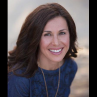 Dr. Nichole Janine Mairs