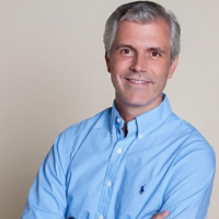 Dr. Miguel  Scheel