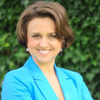 Dr. Lana I Shukhman