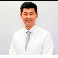 Dr. Kyu  Yang
