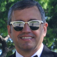 Dr. Julio Eduardo Caceres