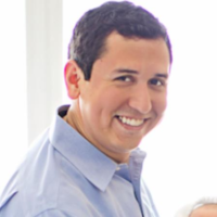 Dr. Jonathan Trevino Calderon