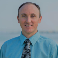 Dr. Vincent M Leth
