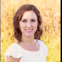 Dr. Katie Marie Ferraz-Souza