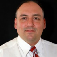 Dr. Roel  Valadez