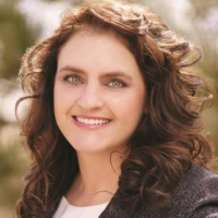 Dr. Halee Ann Lesch