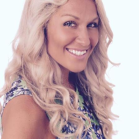 Dr. Lindsay Ann Pfeffer