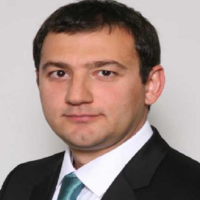 Dr. Rouzbeh  Vossoughi