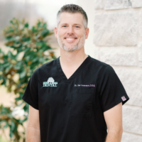 Dr. Daniel P Lawrence