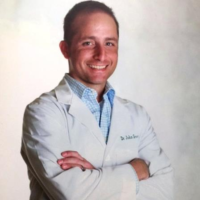 Dr. John E Groves