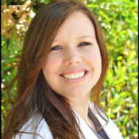 Dr. Carrie  Loewen