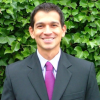 Dr. Juan Carlos  Salazar