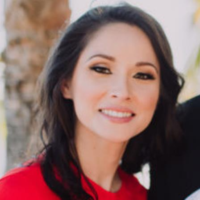 Dr. Andrea Salazar Dinh
