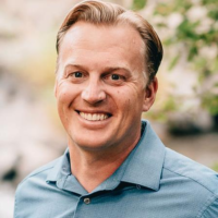 Dr. Eric M Cadwell
