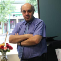 Dr. Aliakbar  Esmaeili