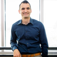 Dr. Kaveh  Azarnoush