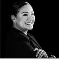 Dr. Serena  Kurt