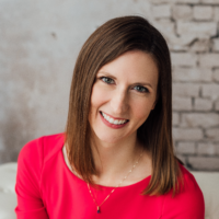 Dr. Sara Elizabeth Stuefen