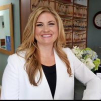 Dr. Annalise R Hilliard