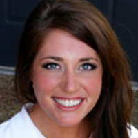 Dr. Kelli Ellen VanHouten-Grubbs