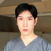 Dr. Naoshi  Hosomura