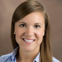 Dr. Elizabeth S Knoedler