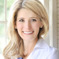 Dr. Lindsey Searcy Saterfiel