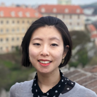 Dr. Jihee  Hong