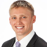 Dr. Aaron B Swingdorf