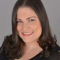 Dr. Licette F Espinal