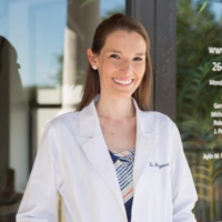 Dr. Aylin M Mazzuoccolo