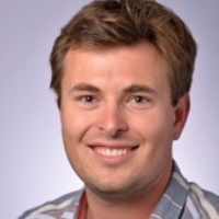 Dr. Jesse D Hollander