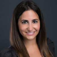 Dr. Sarah  Downing
