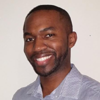 Dr. Kevin  Banks