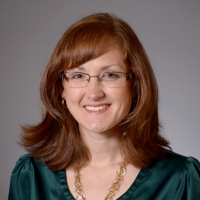 Dr. Lindsay M Essenmacher