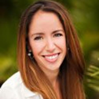 Dr. Mariana Mayora Mejia