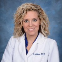Dr. Anna Hallie Lillmars