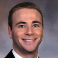Dr. Shaun  Freeman