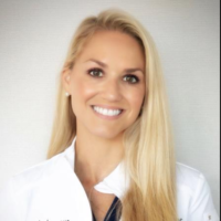 Dr. Britta Lee Lundgren