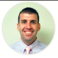 Dr. Michael  Saade