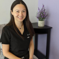 Dr. Kelly  Lee