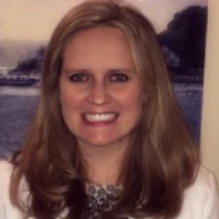 Dr. Alexandra  Reilly