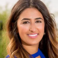 Dr. Stephanie  Stephan