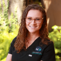Dr. Mariya  Barnett